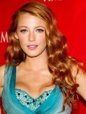 Hollywood Star's Fabulous Long Smooth Lace Wig