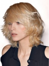 Natural Layered Wavy Bob Wigs